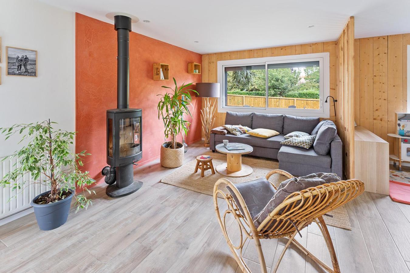 La Maison En Bois - Confortable Et Paisible Avec Jardin Holiday home